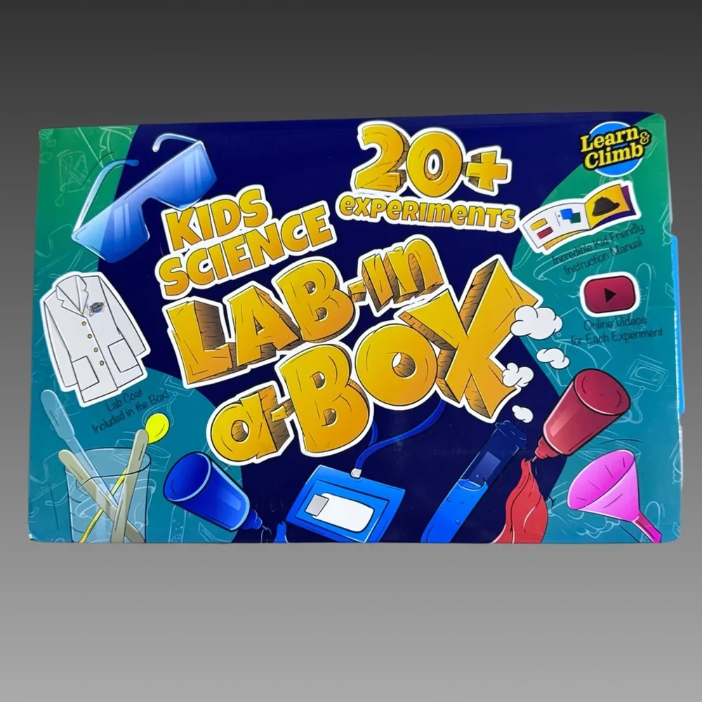 NWT Kids Science Lab Kit‎ with White Lab Coats